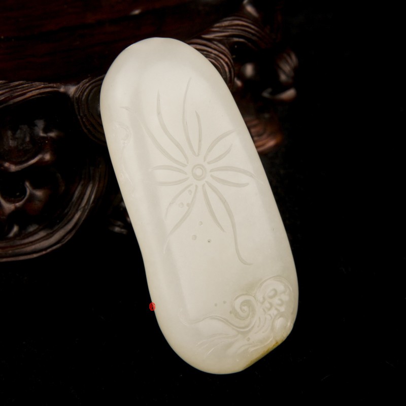 【琢艺轩】新疆和田玉黄皮白玉籽玉挂件 路路有福 25克