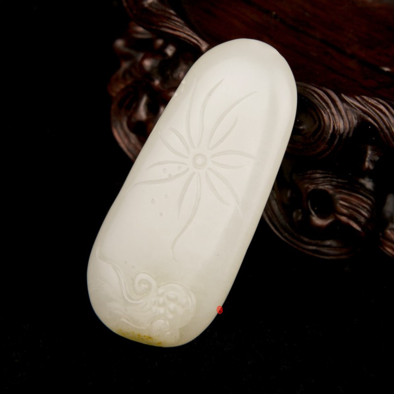 【琢艺轩】新疆和田玉黄皮白玉籽玉挂件 路路有福 25克