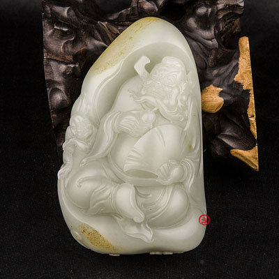 新疆和田玉黄皮白玉籽玉 钟馗 