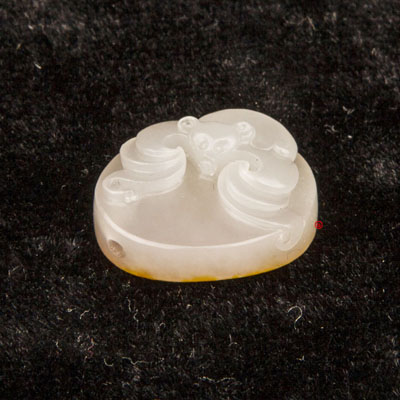 新疆和田玉红皮白玉籽玉 挂件 福在眼前 4克