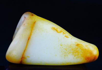 新疆和田玉原石皮 颜色