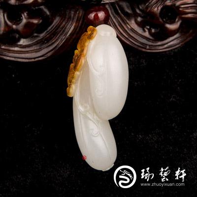 新疆和田玉红皮羊脂白玉籽玉挂件 四季有福