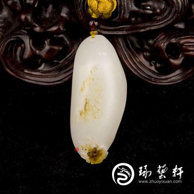 新疆和田玉秋梨皮一级白玉籽玉挂件(独籽) 富甲一方 8克