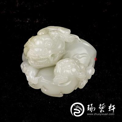 新疆和田玉白玉籽玉把件 带子上朝 73克