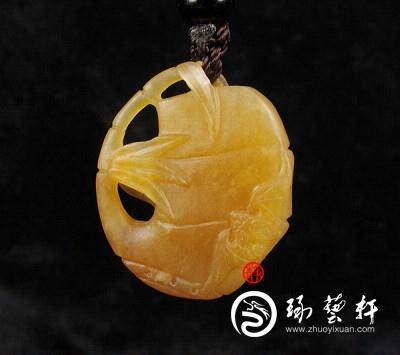 新疆和田玉黄玉籽玉挂件 祝福 10克