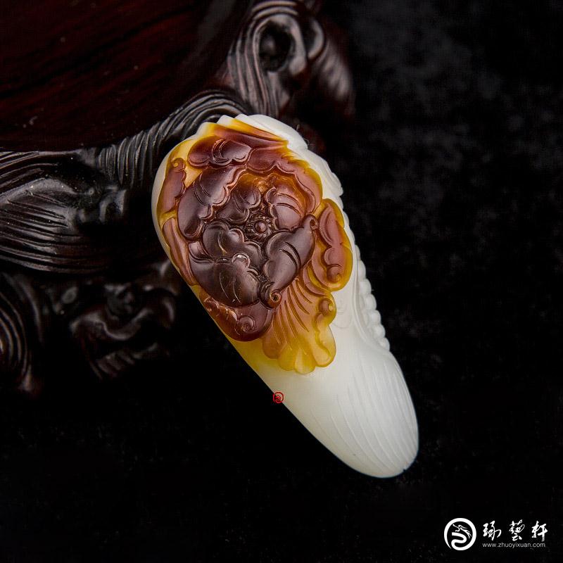 【琢藝軒】新疆和田玉紅沁白玉籽玉掛件 蝶戀花 18克