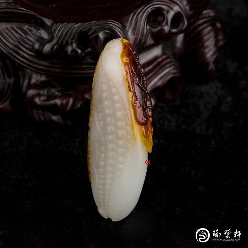 【琢藝軒】新疆和田玉紅沁白玉籽玉掛件 蝶戀花 18克