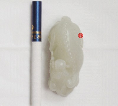 【琢藝軒】新疆和田玉黃皮白玉籽玉把件 福旺（狗）  73克