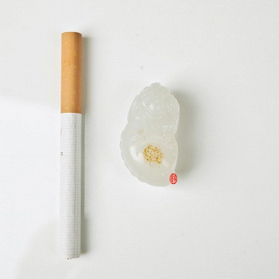 【琢藝軒】新疆和田玉黃皮白玉籽玉掛件 貔貅 21克