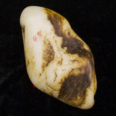 新疆和田玉黑皮羊脂白玉籽玉原石  1957克
