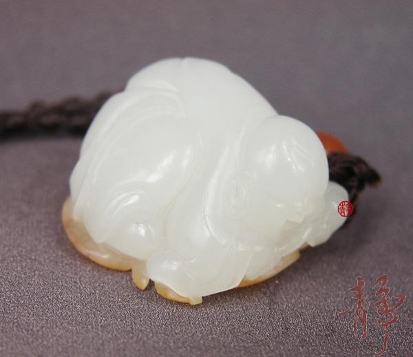 【琢藝軒】新疆和田玉黃皮白玉籽玉掛件 童子 13克