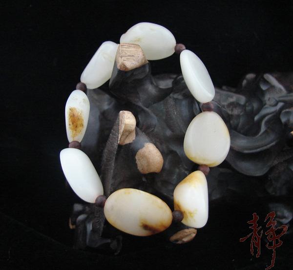 【琢藝軒】新疆和田玉紅皮白玉籽玉手鏈  原石手鏈 46克 