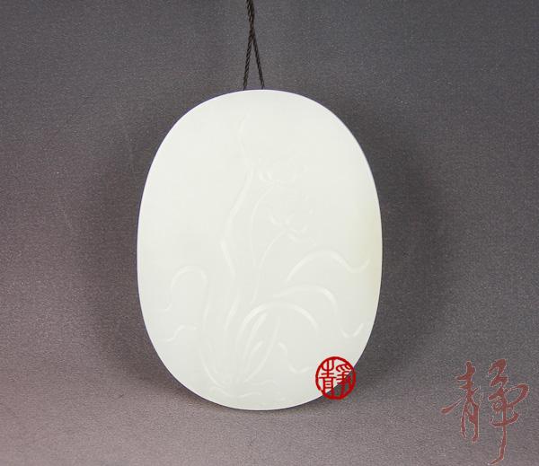 【琢藝軒】新疆和田玉黃皮白玉籽玉玉牌 關公（代賣不打折） 123克