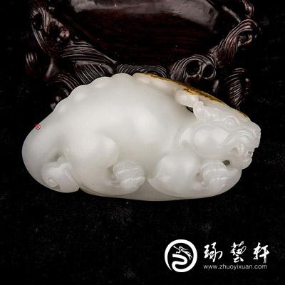 黄杨洪作品 新疆和田玉红皮羊脂白玉籽玉把件 鸿运当头 134克